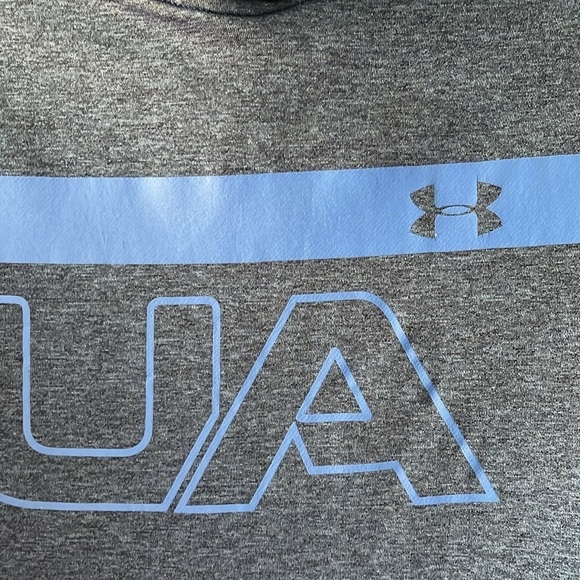 Under Armour men’s navy hooded lightweight sweatshirt. Size Large. - Picture 3 of 9